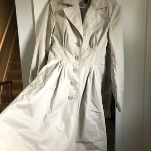 H&M spring trench coat size 4